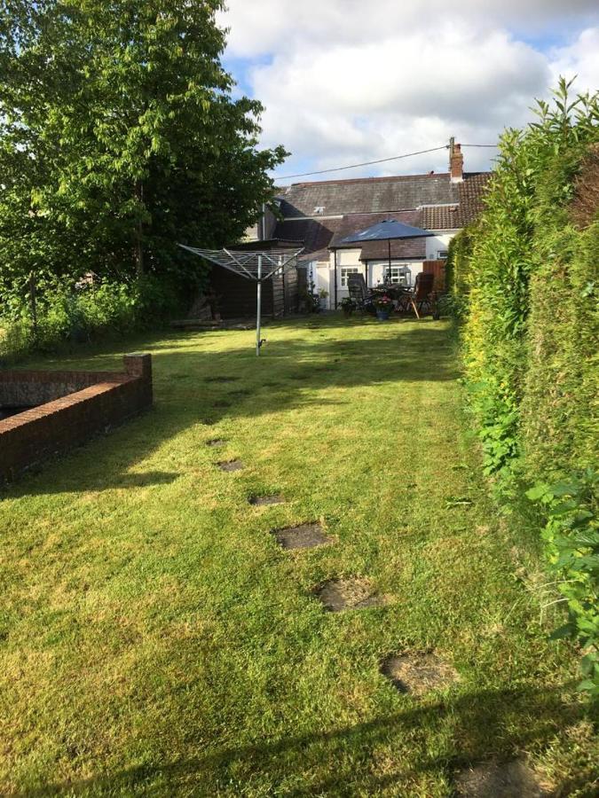 Ystradgynlais The Cottage מראה חיצוני תמונה